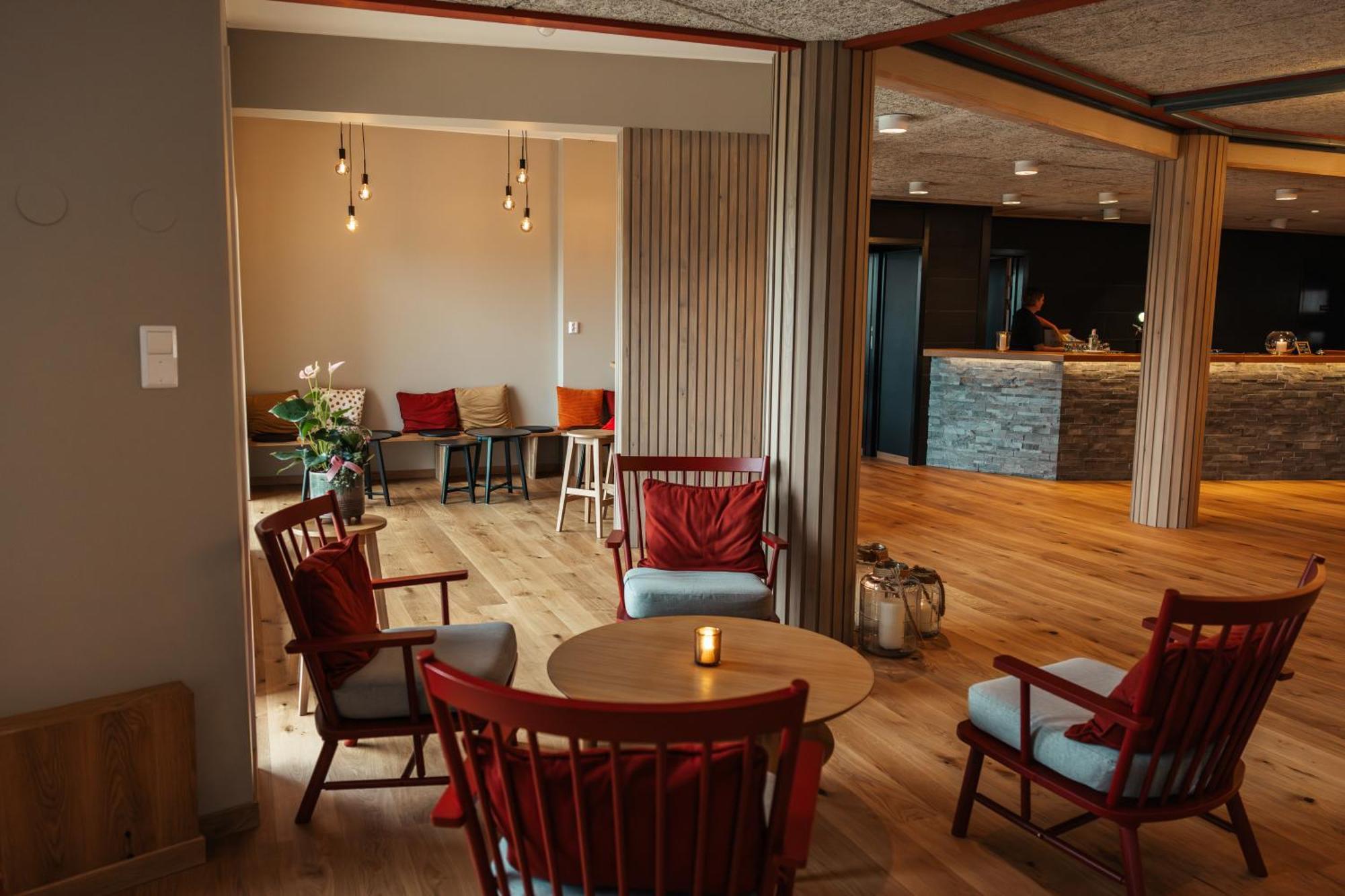 Smedjebacken Barken Lodge מראה חיצוני תמונה